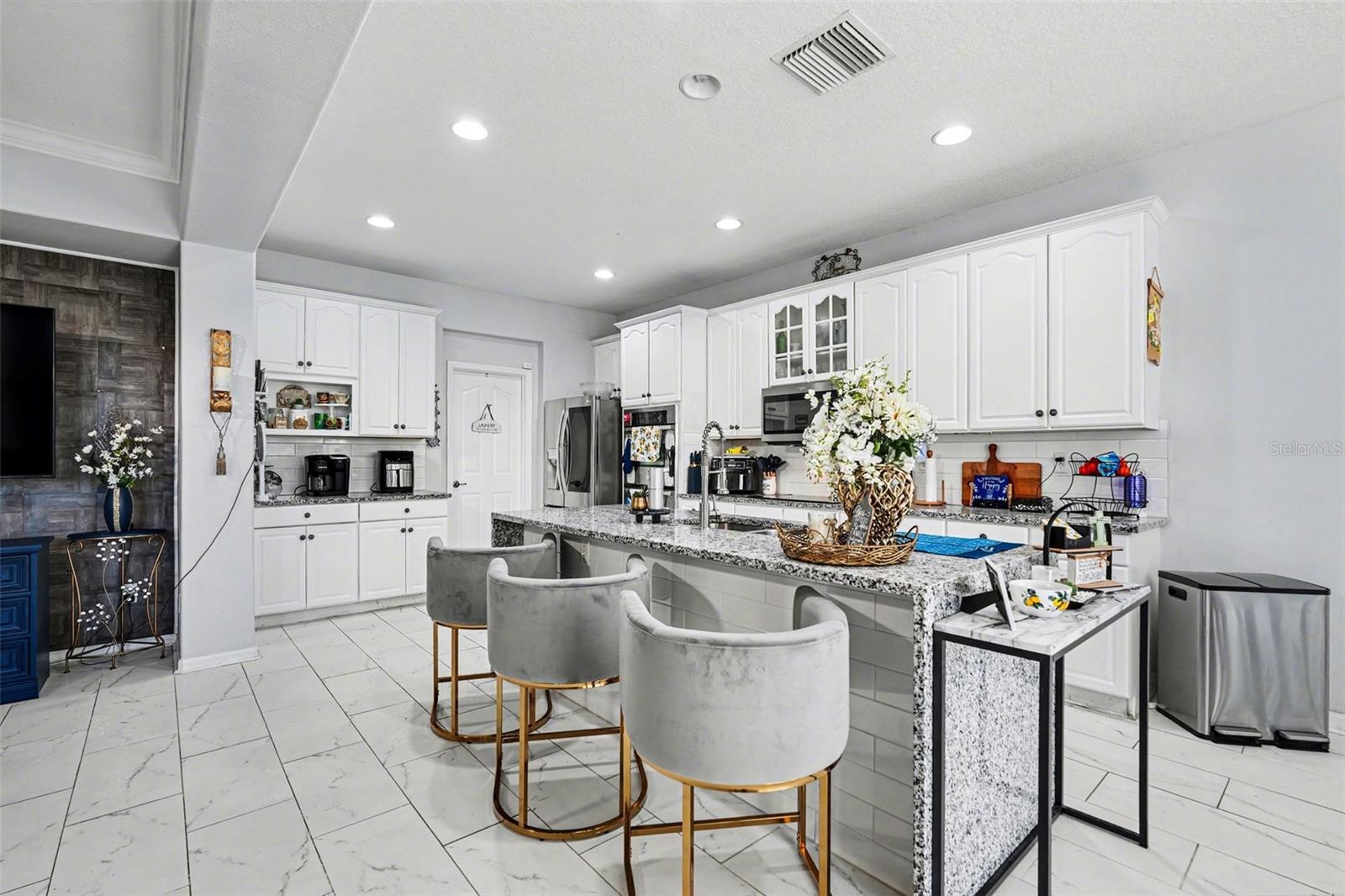 BLACKSTONE AT BAY PARK - Residential