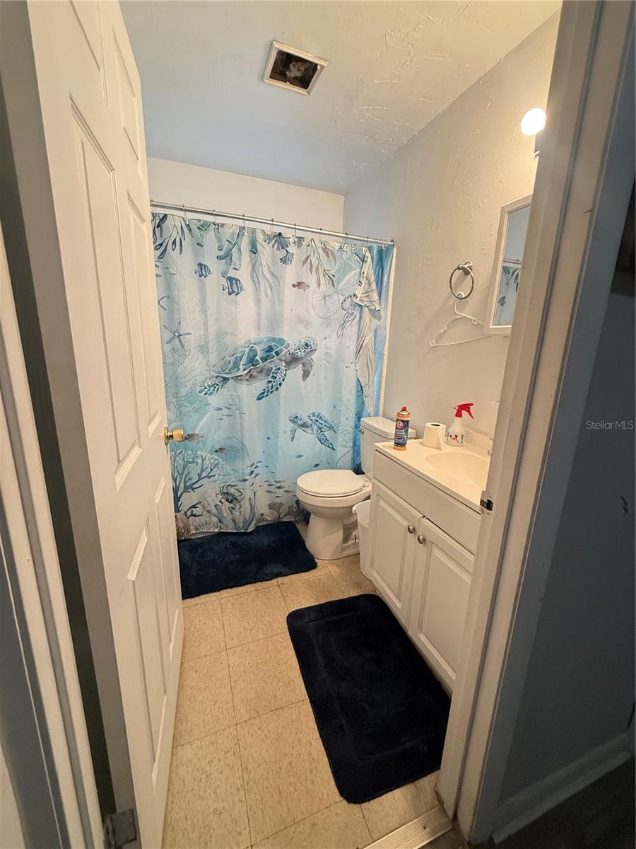 615 SW 11TH LANE