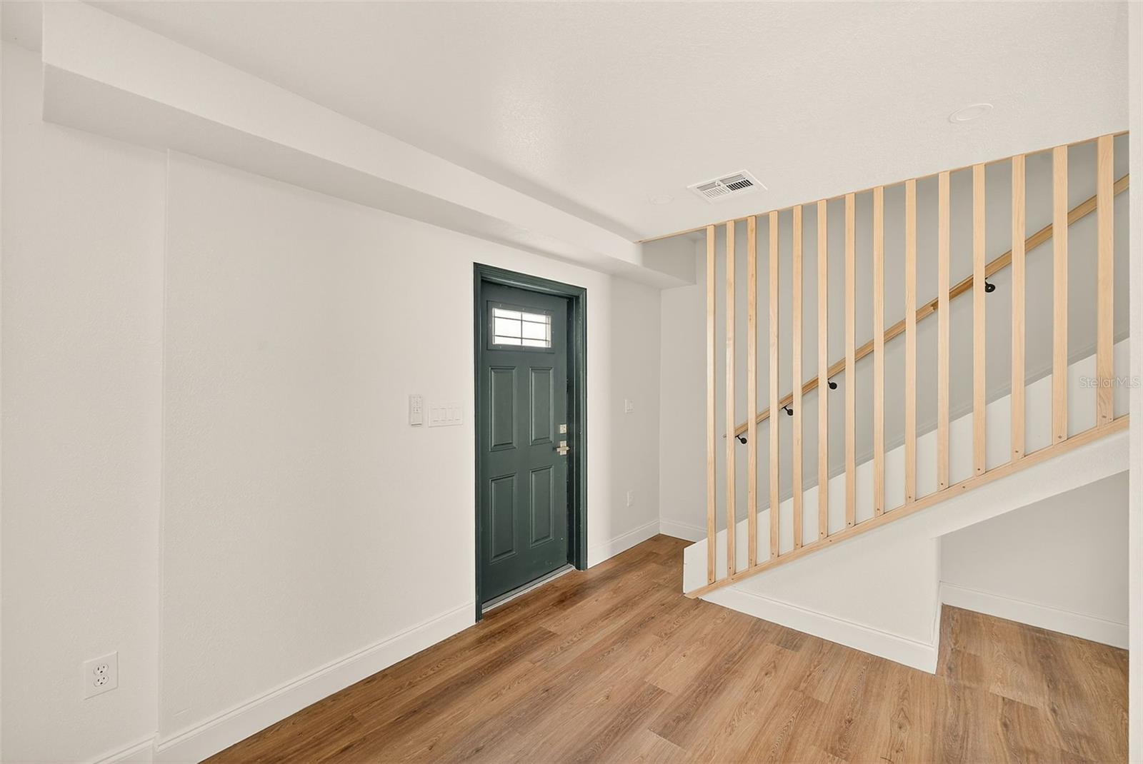 CITRUS HEIGHTS MANOR 1ST ADD - Residential