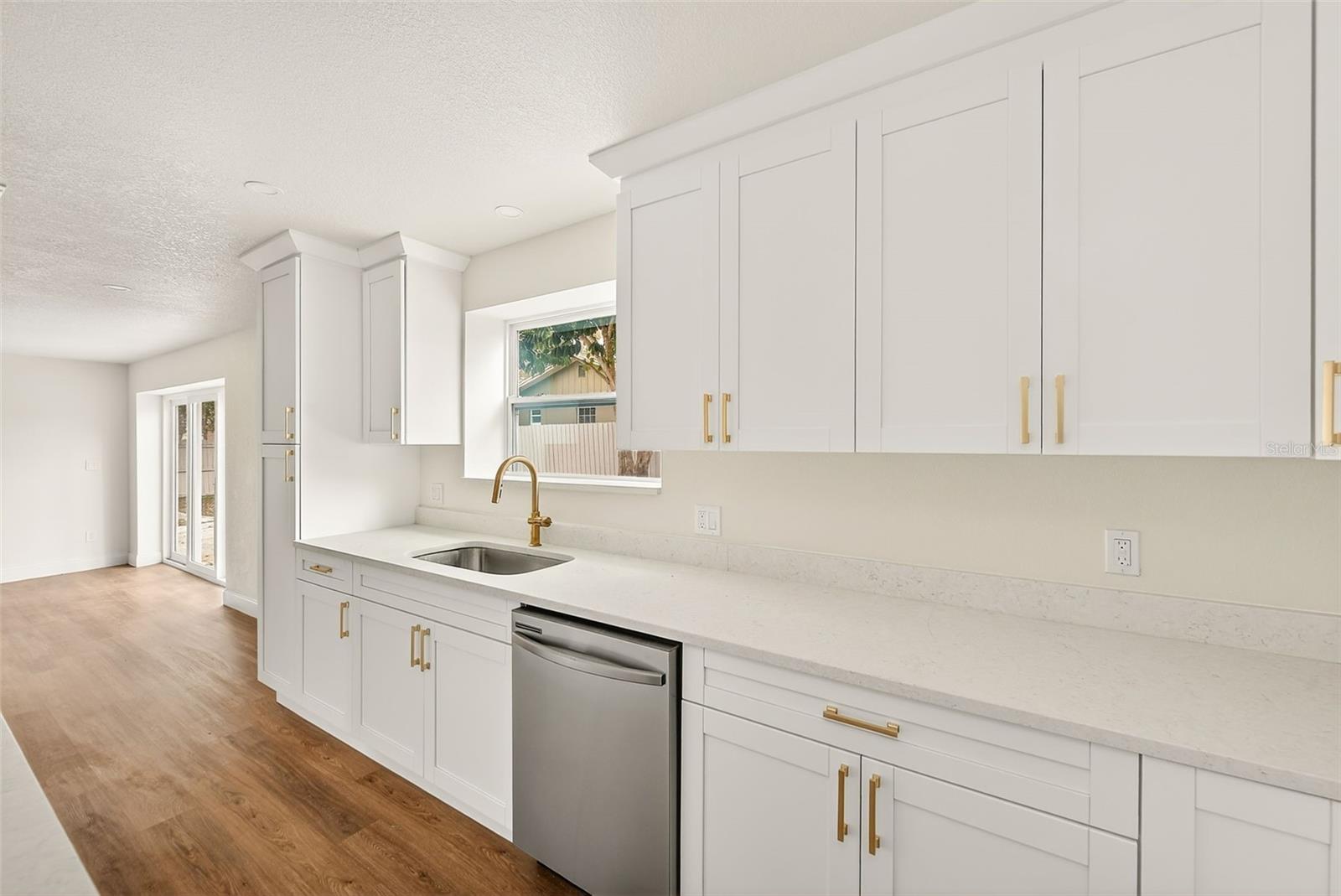 CITRUS HEIGHTS MANOR 1ST ADD - Residential