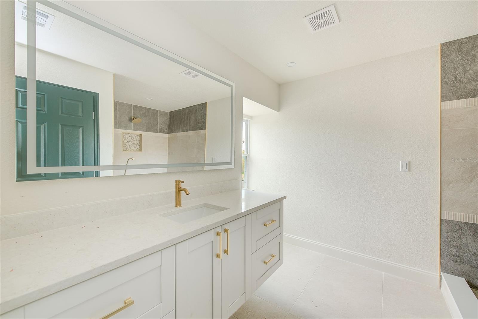 CITRUS HEIGHTS MANOR 1ST ADD - Residential