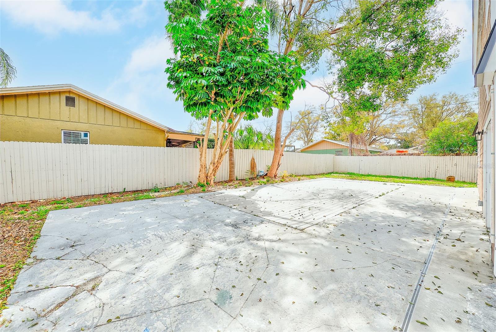 CITRUS HEIGHTS MANOR 1ST ADD - Residential