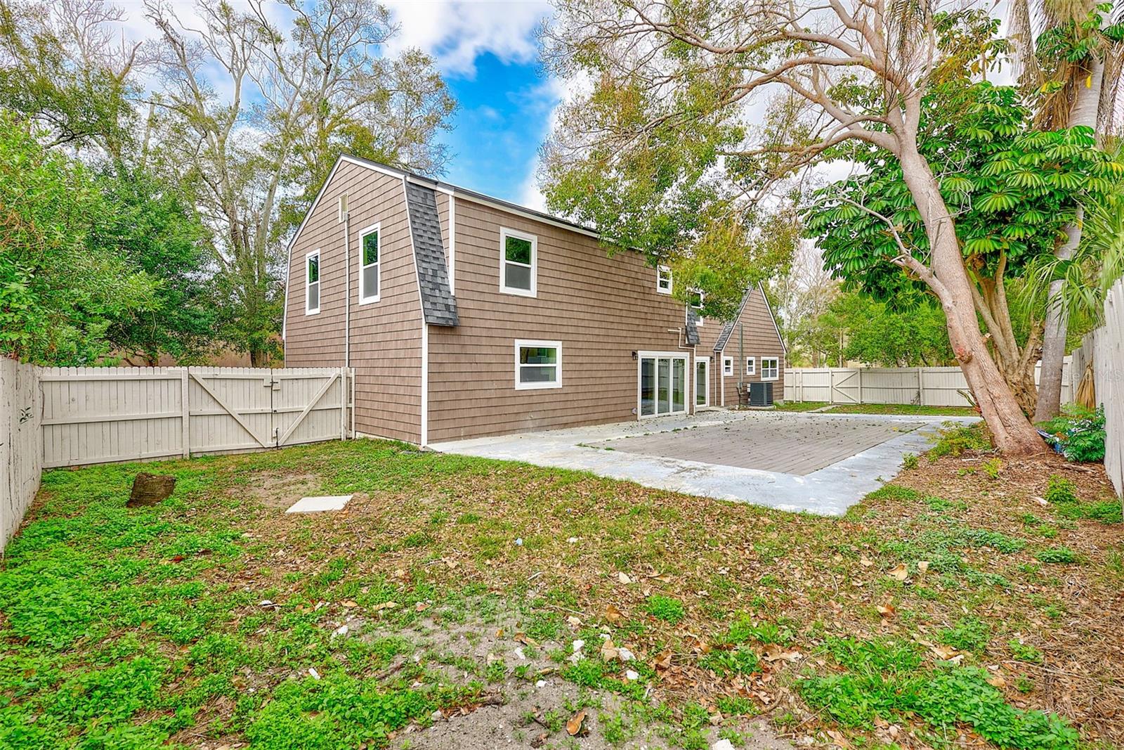 CITRUS HEIGHTS MANOR 1ST ADD - Residential