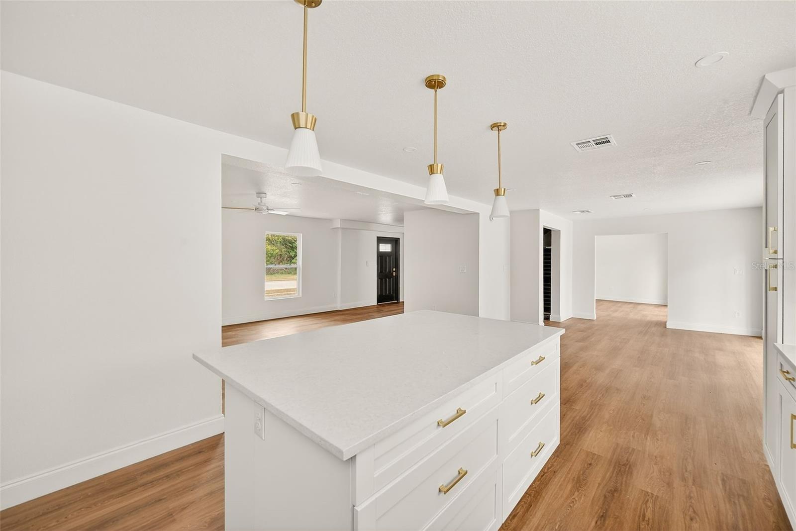 CITRUS HEIGHTS MANOR 1ST ADD - Residential