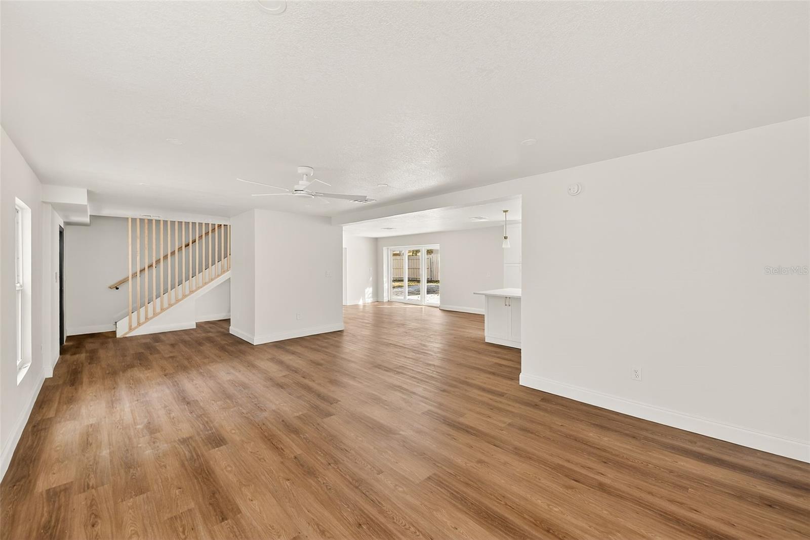 CITRUS HEIGHTS MANOR 1ST ADD - Residential