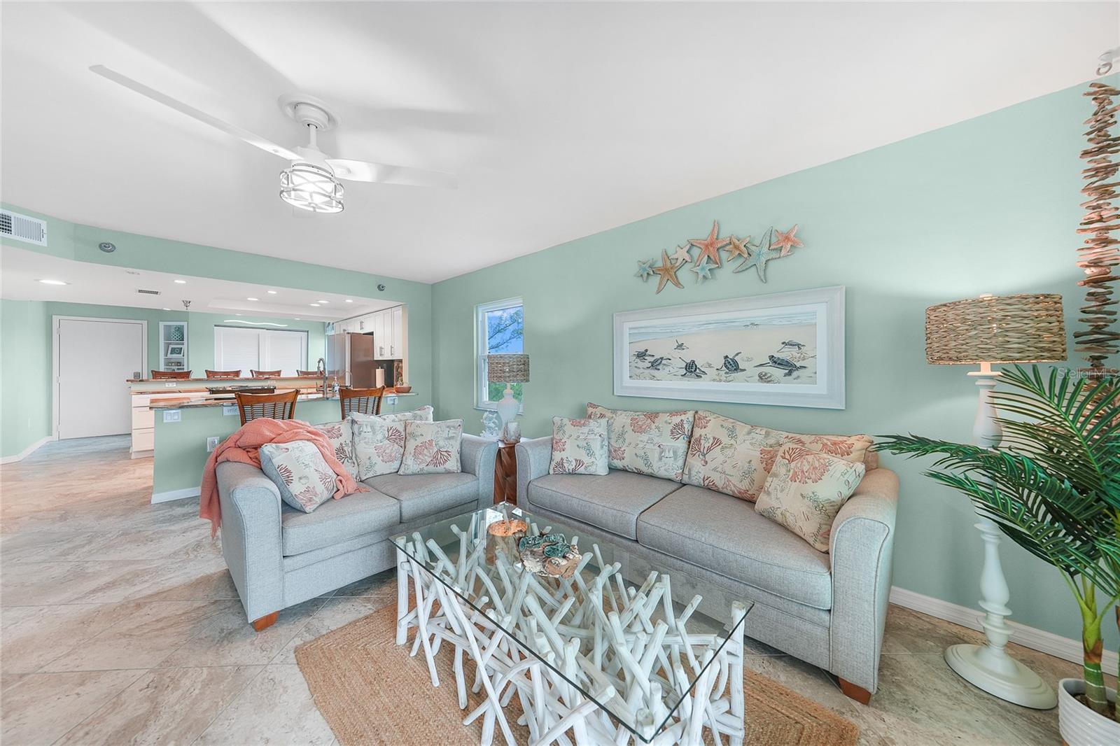 1401 S MCCALL ROAD 201