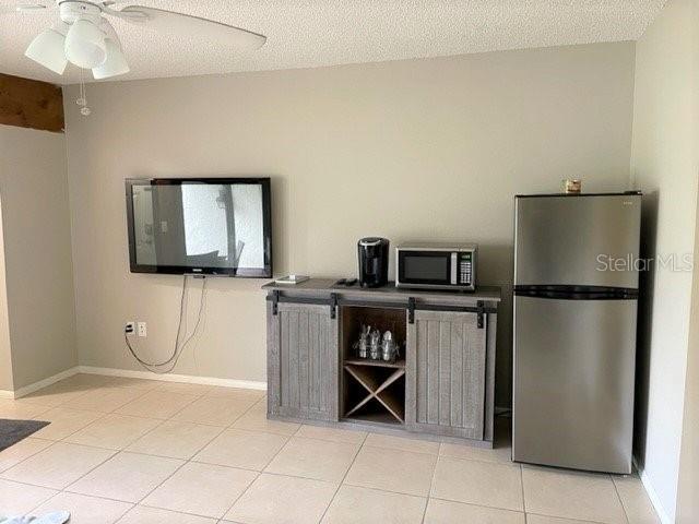 BUNKER OAKS - Residential Lease