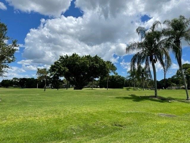 BUNKER OAKS - Residential Lease