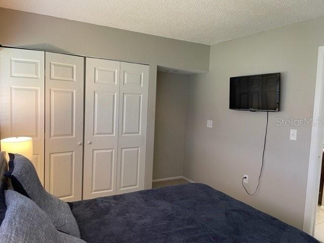 BUNKER OAKS - Residential Lease