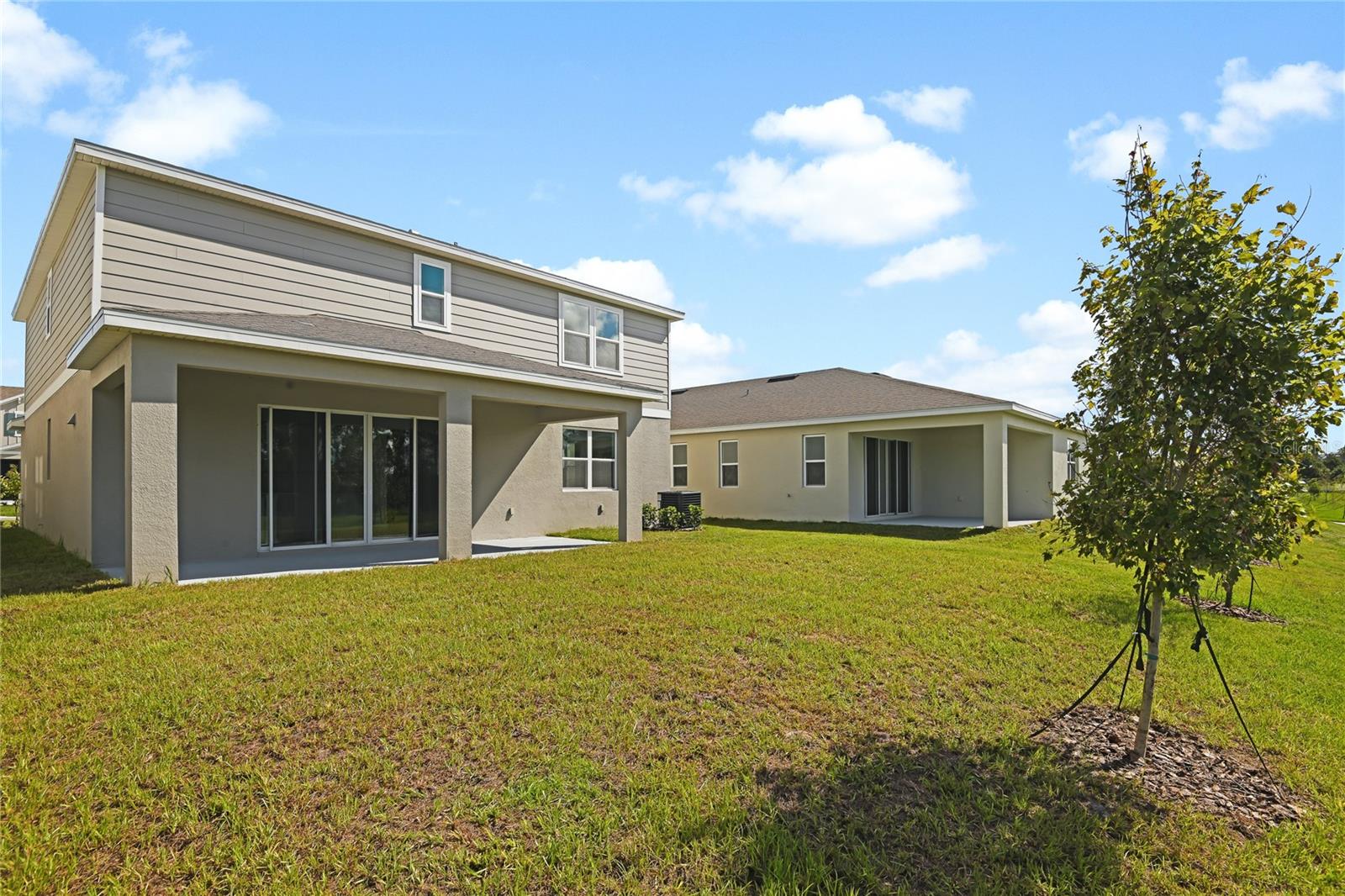 SEASONS AT MAGNOLIA POINTE - Residential
