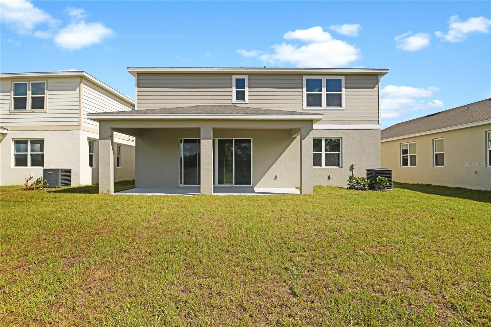 SEASONS AT MAGNOLIA POINTE - Residential