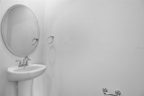 Tiny photo for 179 Flag Lilly Lane, Umatilla, FL 32784 (MLS # S5130401)