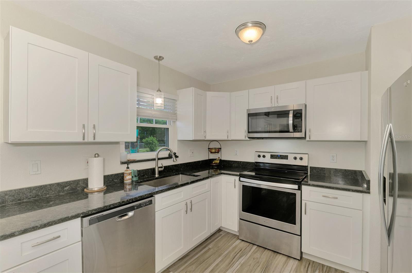 LYONSDALE - Residential