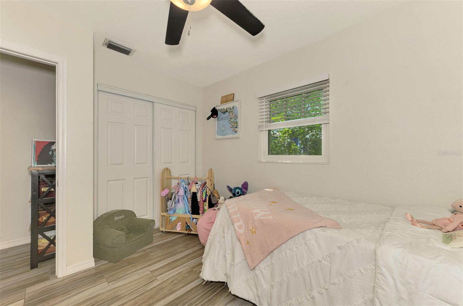 LYONSDALE - Residential