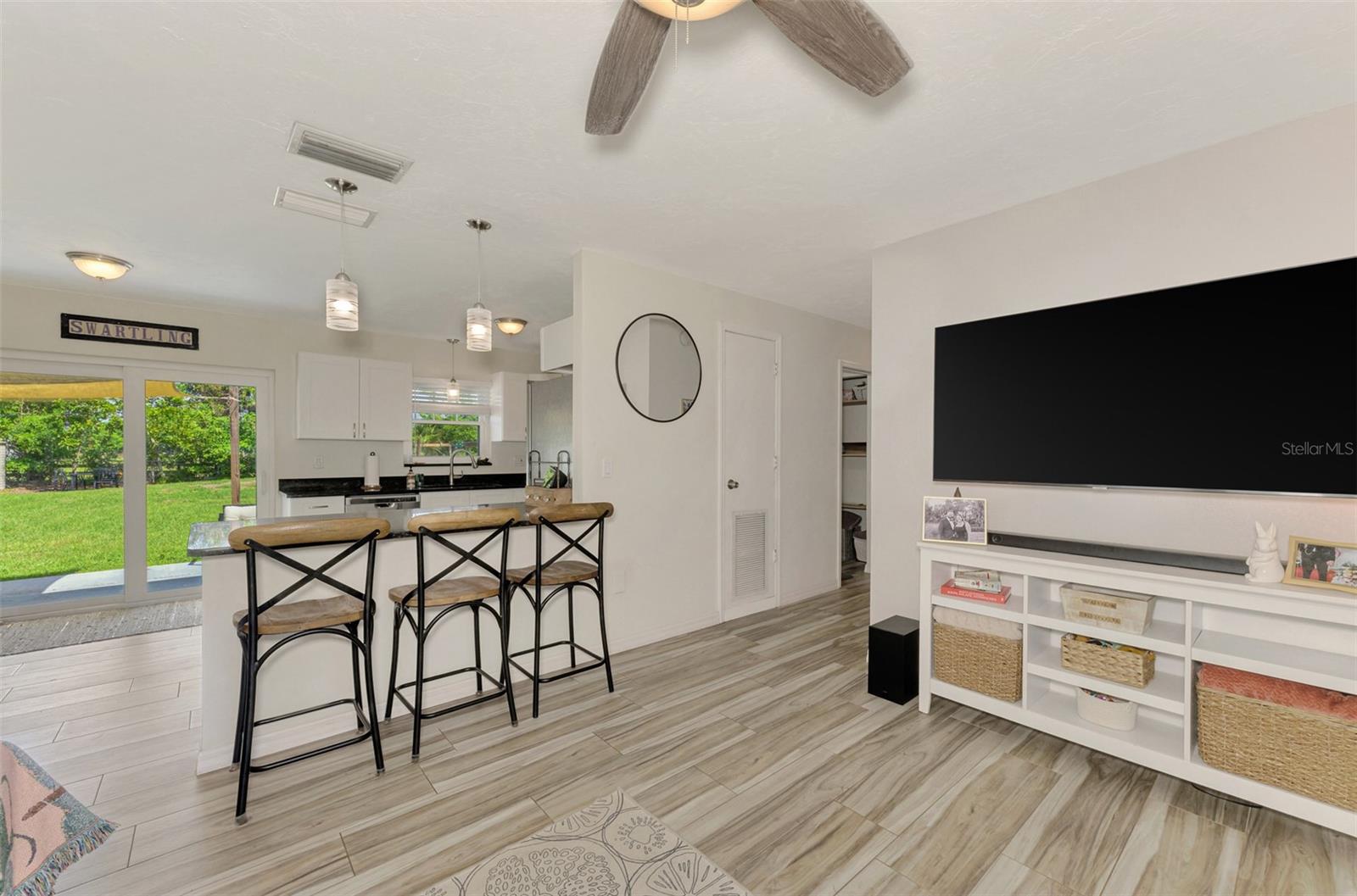 LYONSDALE - Residential