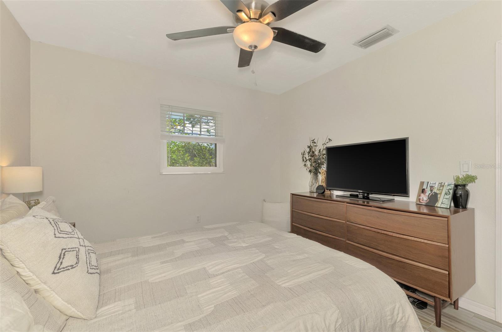 LYONSDALE - Residential