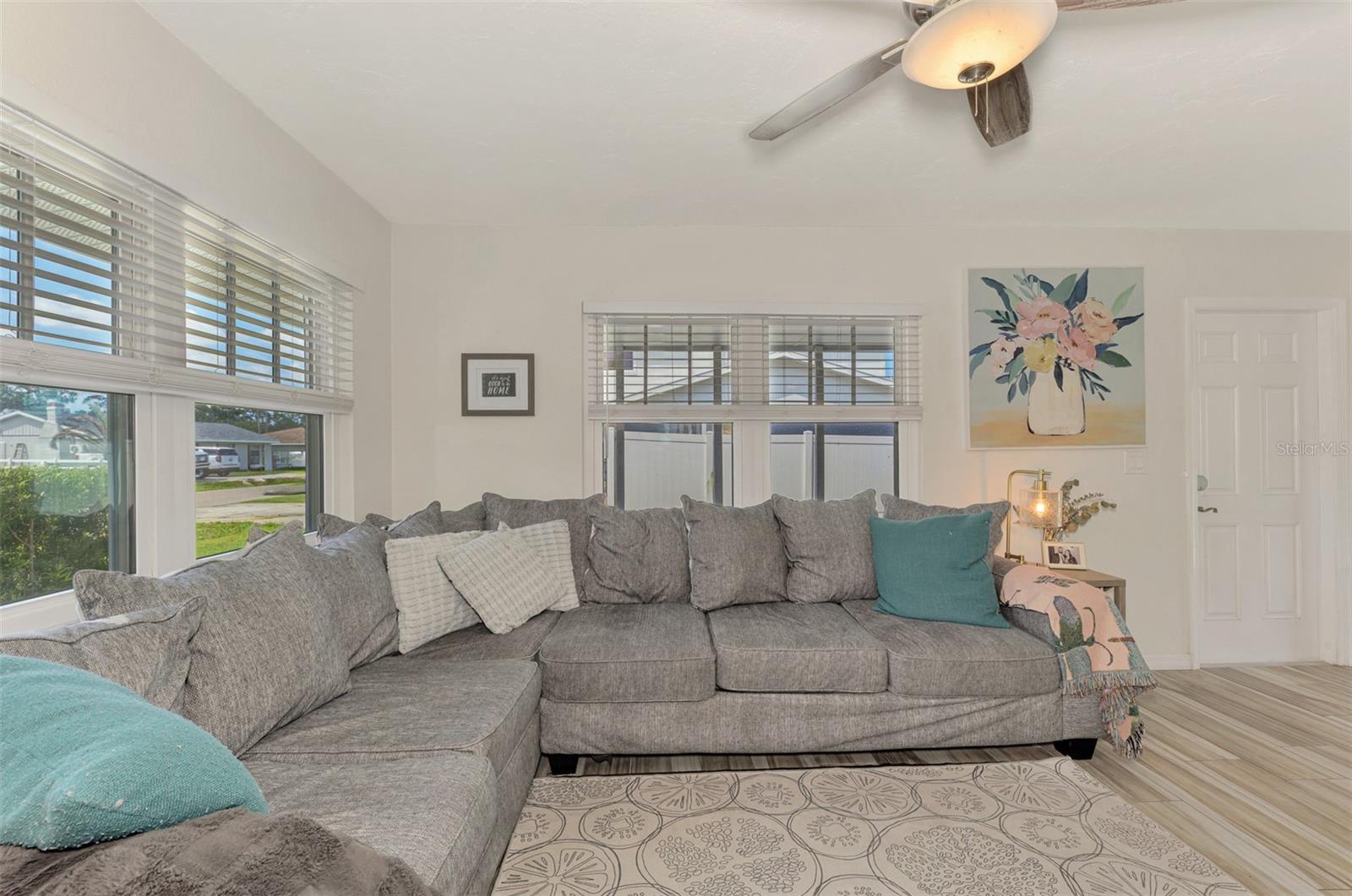 LYONSDALE - Residential