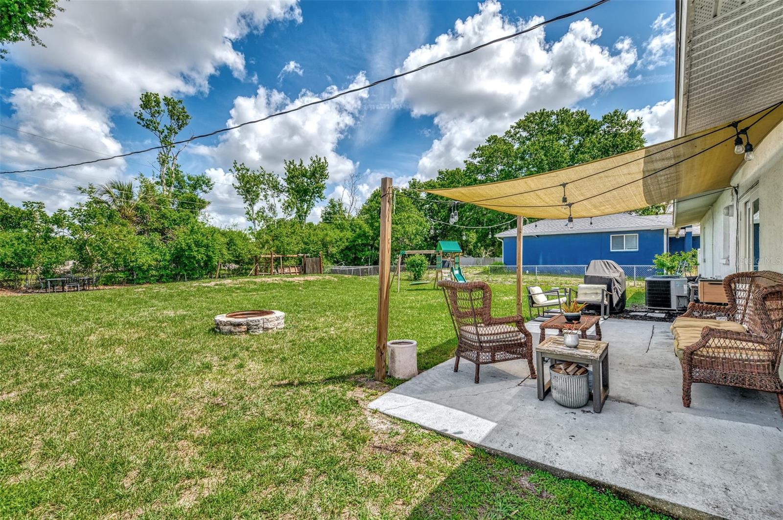 LYONSDALE - Residential