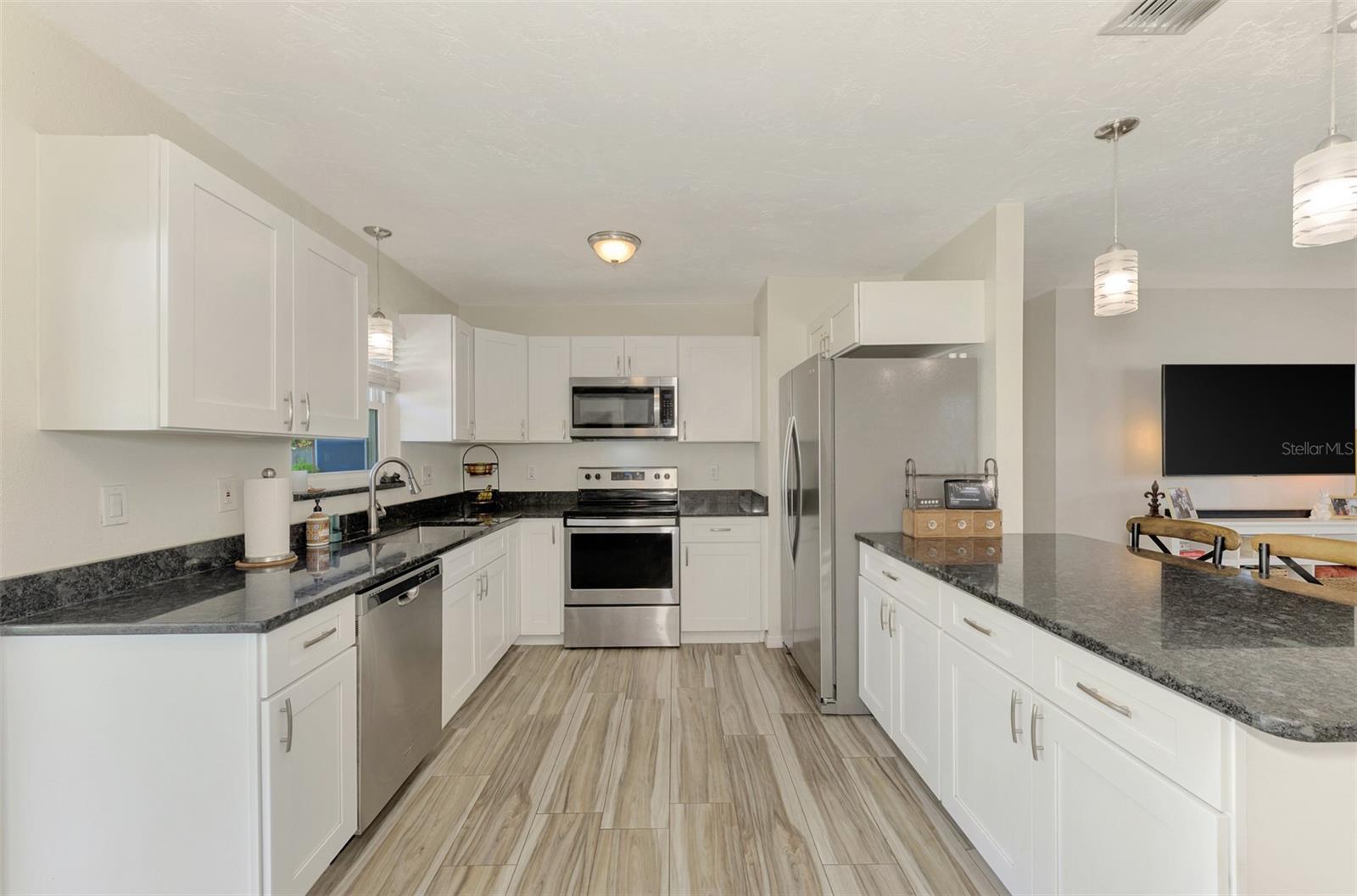 LYONSDALE - Residential