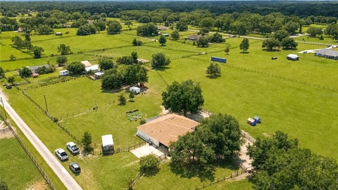 Tiny photo for 10525 SW 129th Terrace Road, Dunnellon, FL 34432 (MLS # OM730141)