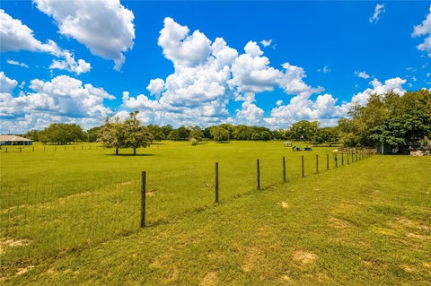 Tiny photo for 10525 SW 129th Terrace Road, Dunnellon, FL 34432 (MLS # OM730141)