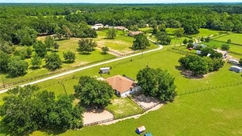 Tiny photo for 10525 SW 129th Terrace Road, Dunnellon, FL 34432 (MLS # OM730141)