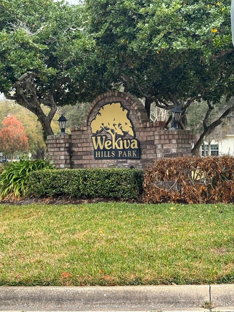 WEKIVA HUNT CLUB 3 FOX HUNT SEC 3 - Residential