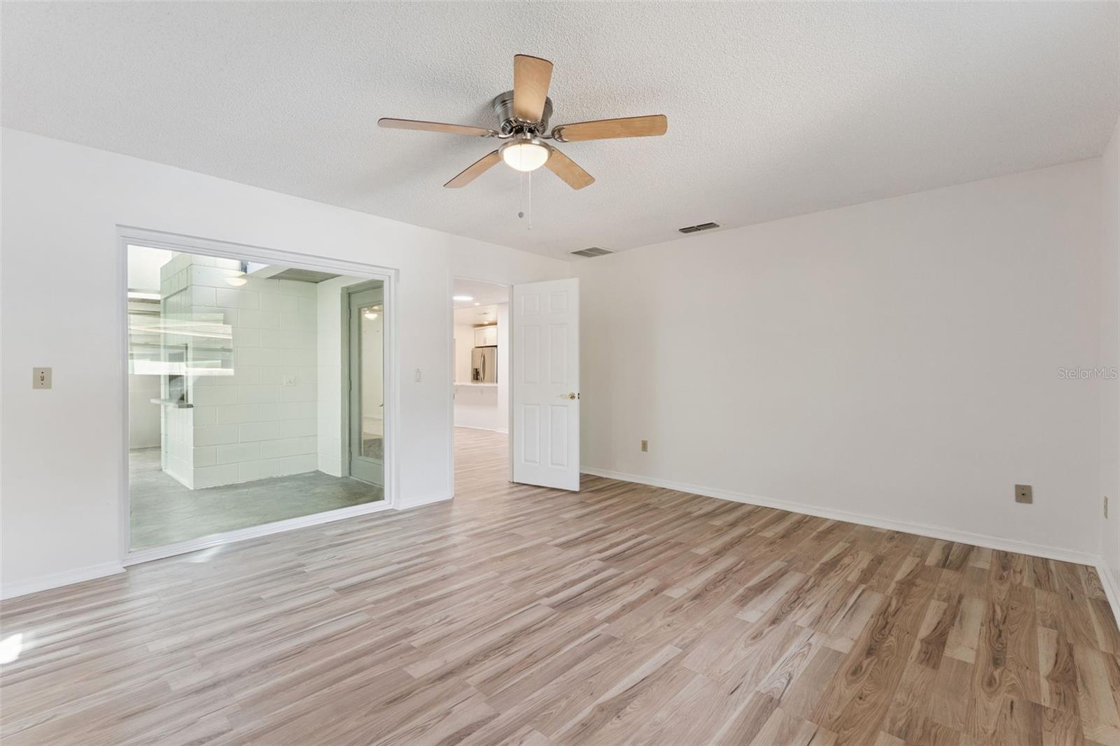 WEKIVA HUNT CLUB 3 FOX HUNT SEC 3 - Residential