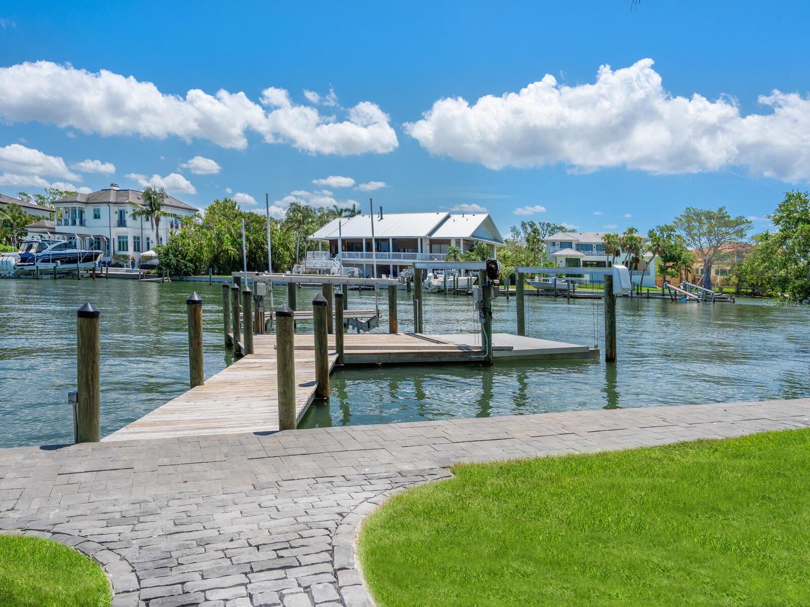 HARBOR ACRES - Residential