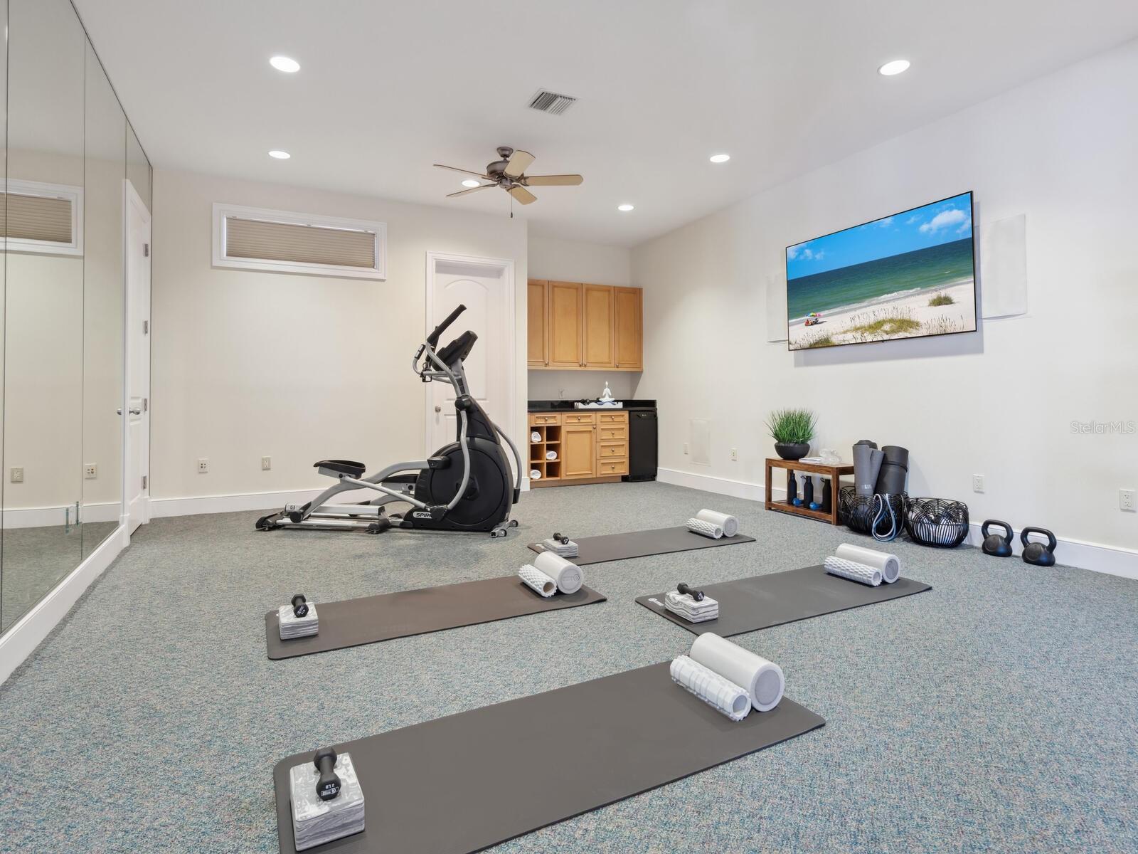HARBOR ACRES - Residential