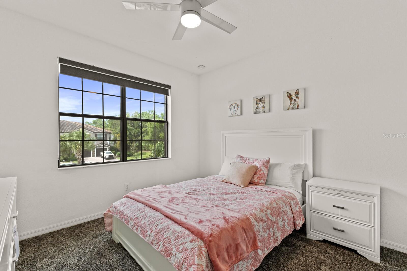 TOWNHOMES AT REGATTA LANDING - Residential Lease