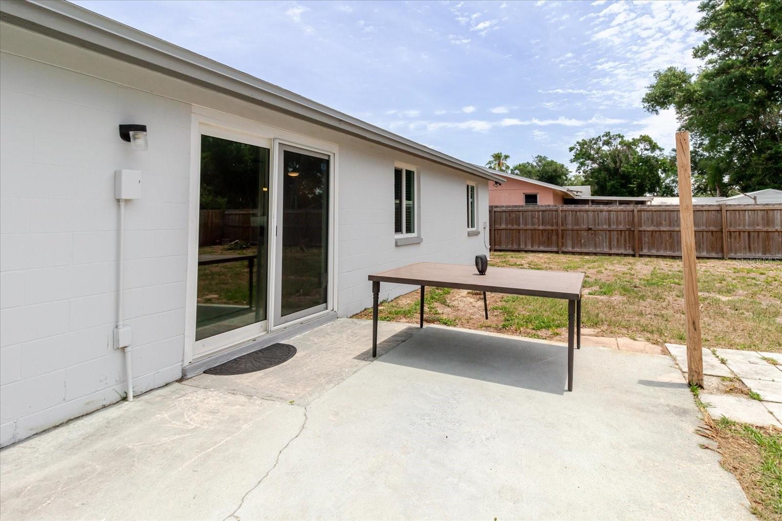 BRANDON VALRICO HILLS ESTATES SUB - Residential