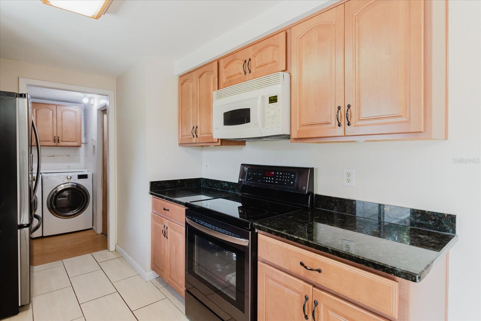 BRANDON VALRICO HILLS ESTATES SUB - Residential
