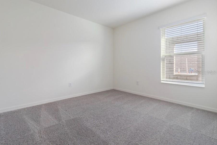 LAKE LUCERNE II - Residential Lease