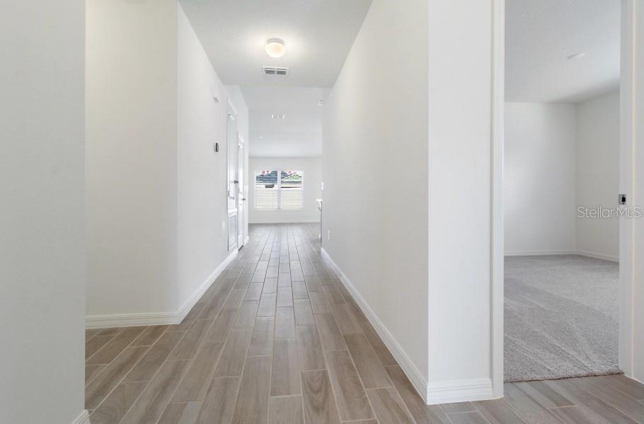 LAKE LUCERNE II - Residential Lease