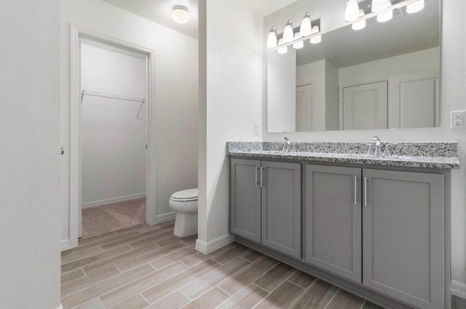 LAKE LUCERNE II - Residential Lease