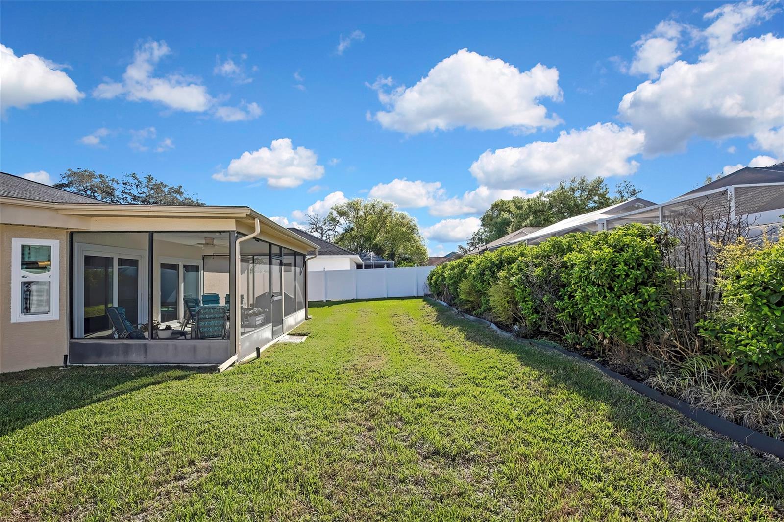 REGENCY OAKS - Residential