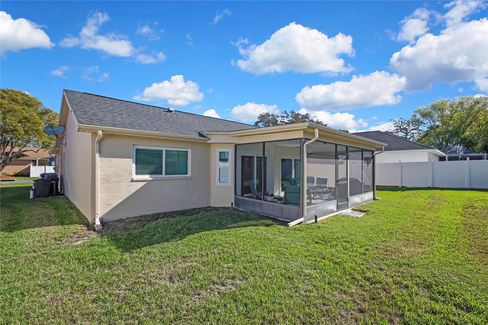 REGENCY OAKS - Residential