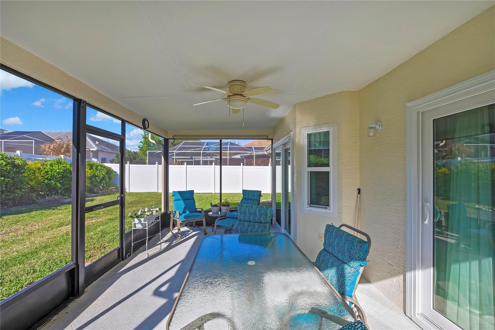 REGENCY OAKS - Residential