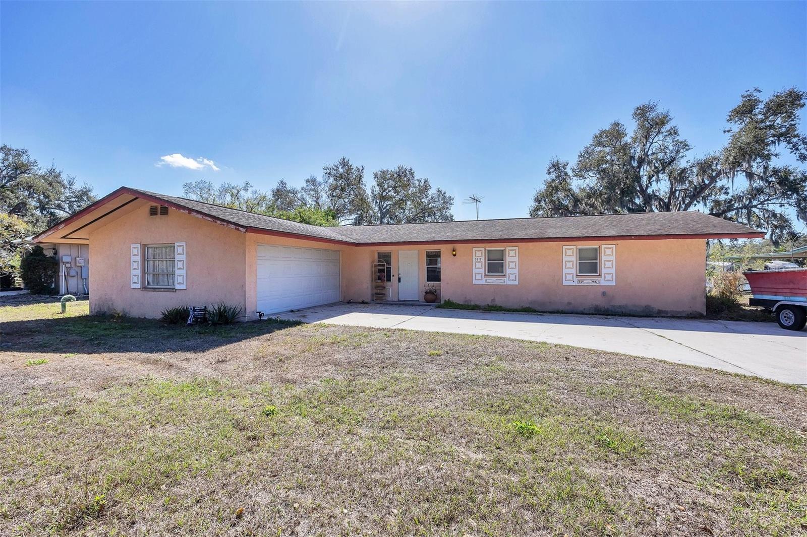 DE SOTO LAKES - Residential