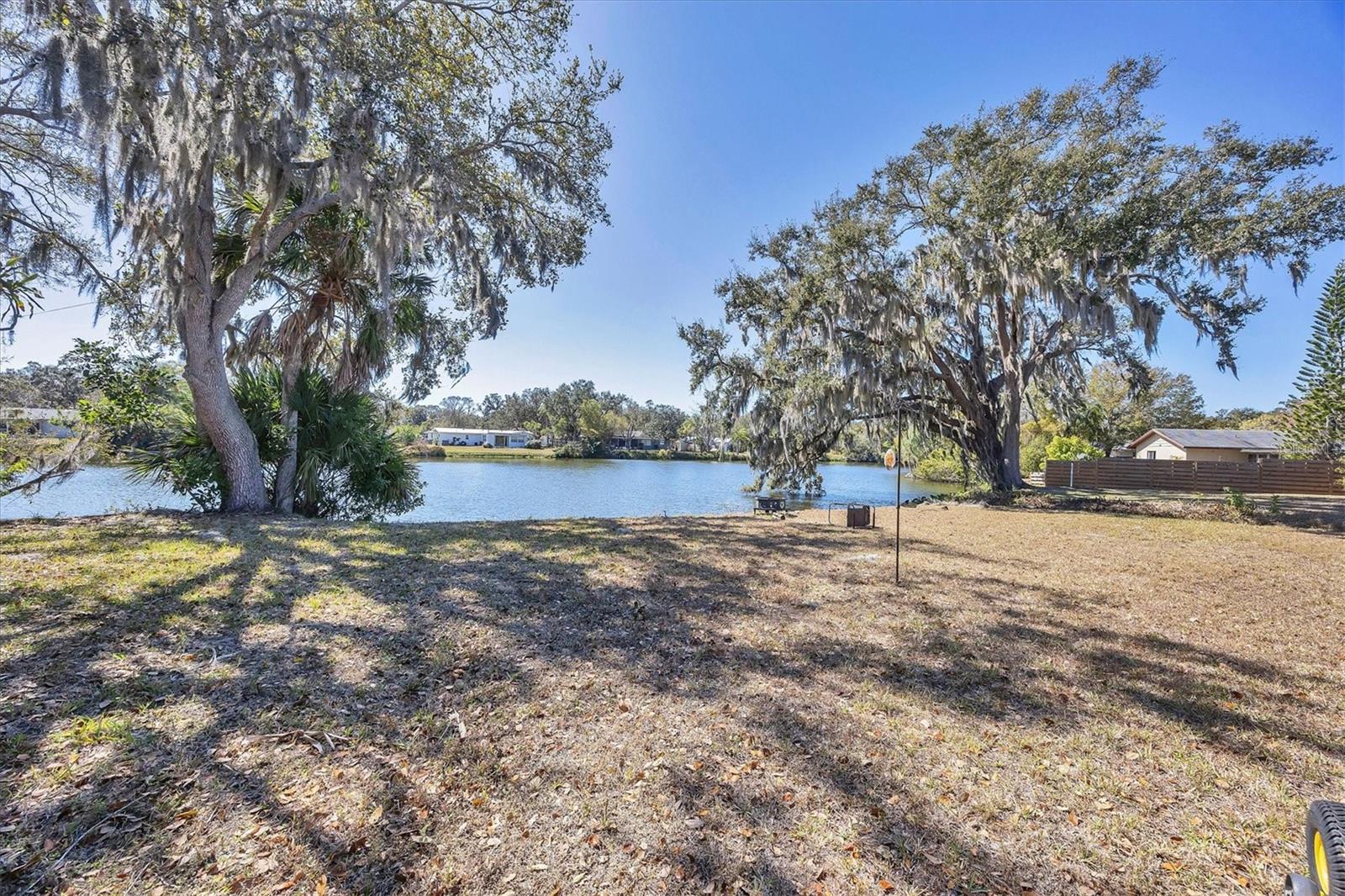 DE SOTO LAKES - Residential