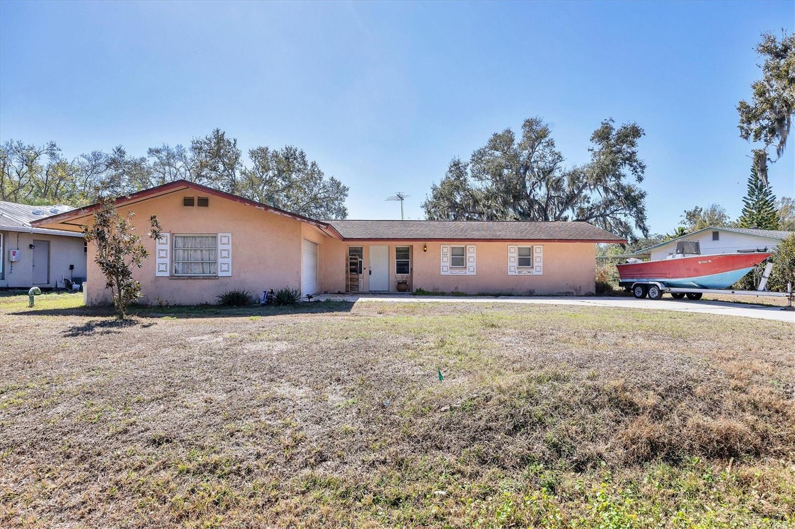 DE SOTO LAKES - Residential