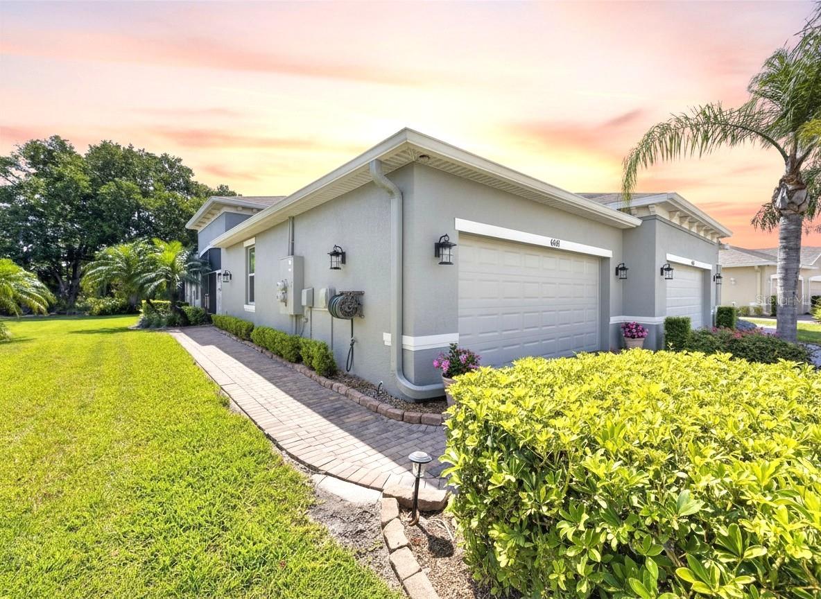 SUN CITY CENTER UNIT 274 & 2 - Residential