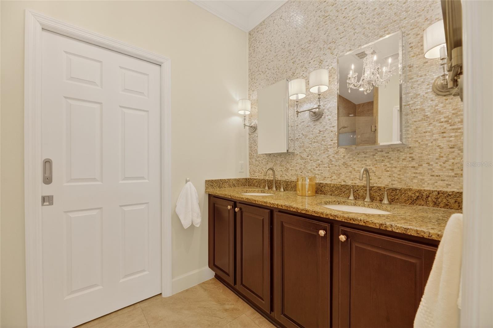 SUN CITY CENTER UNIT 274 & 2 - Residential