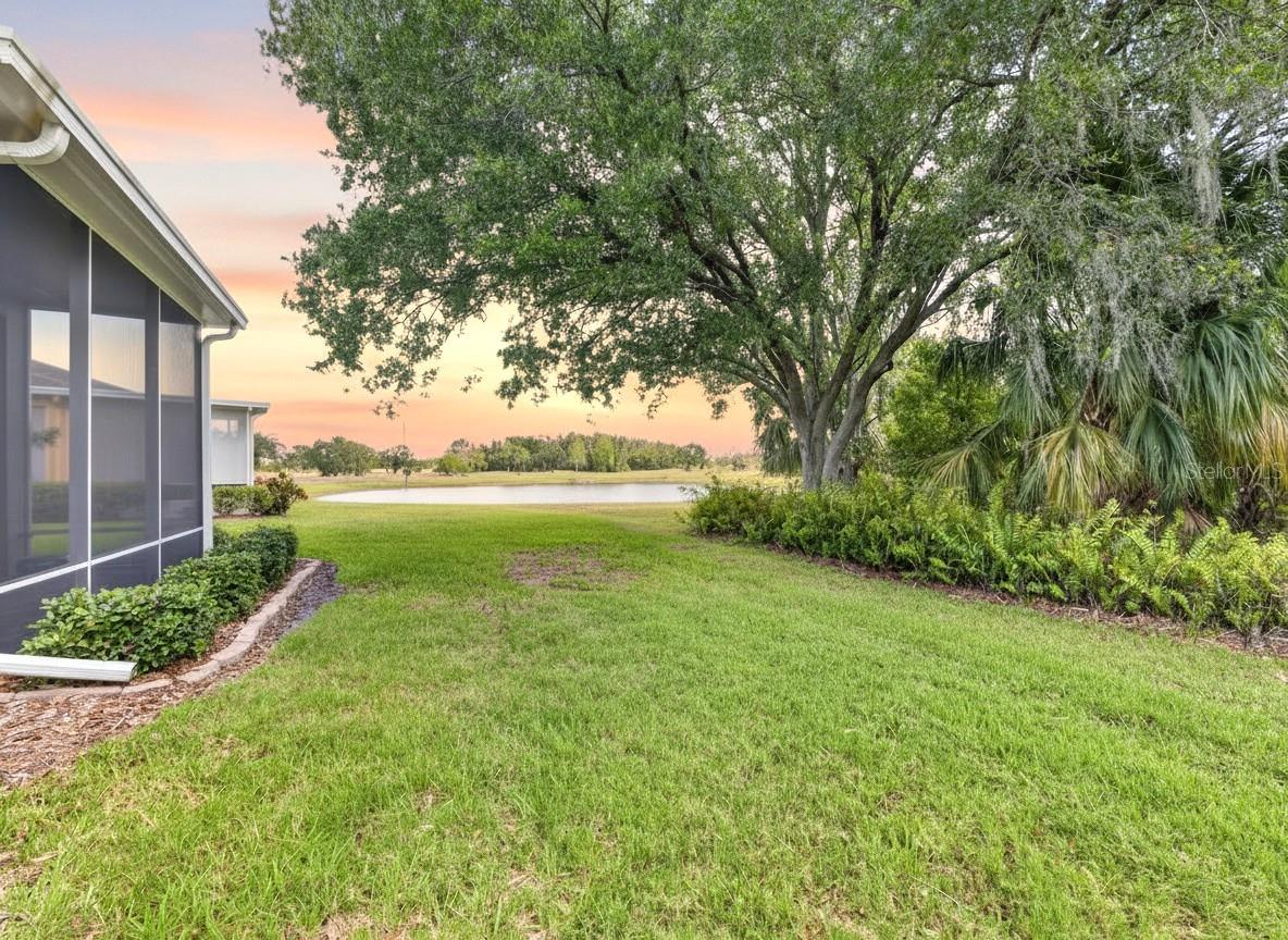 SUN CITY CENTER UNIT 274 & 2 - Residential