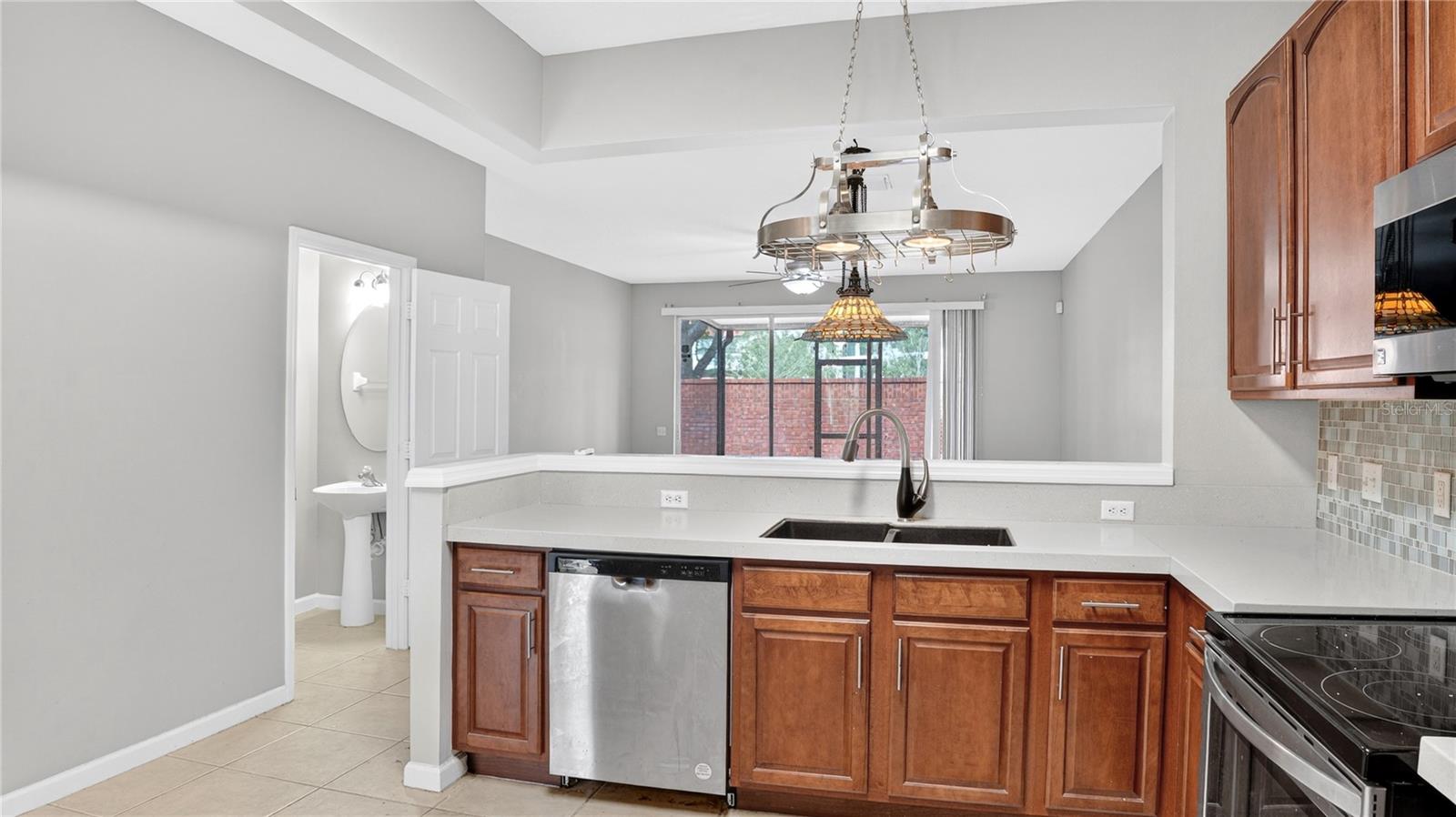 VISTAS AT LAKE HOWELL - Residential