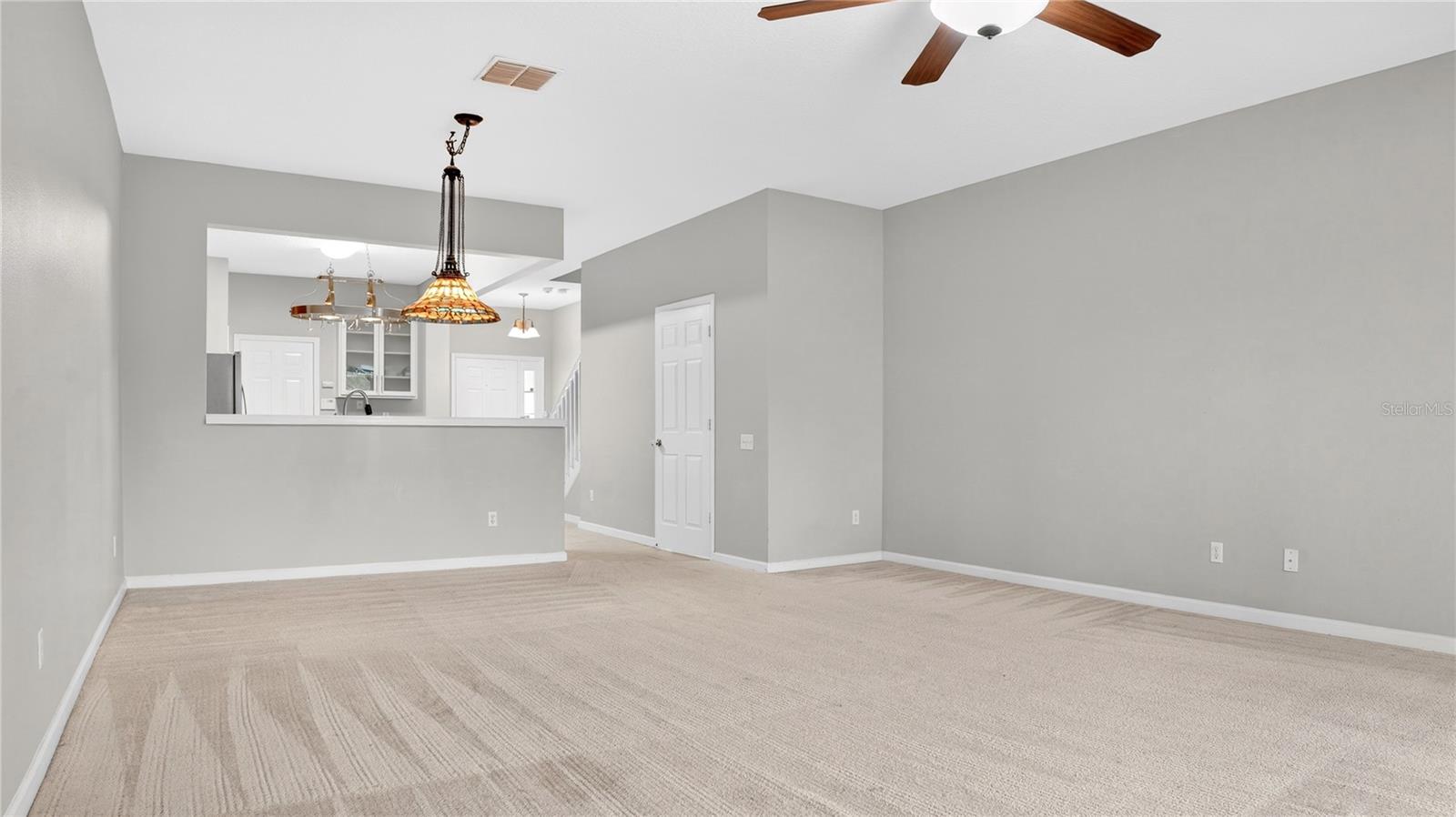 VISTAS AT LAKE HOWELL - Residential