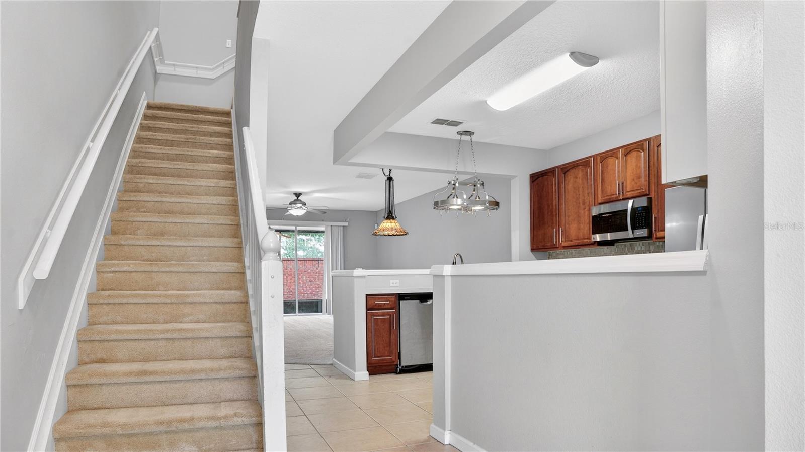 VISTAS AT LAKE HOWELL - Residential