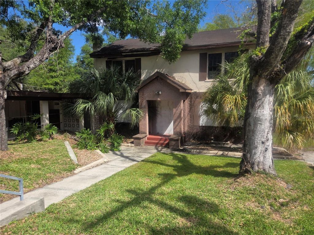 Photo of 103 W Stanley Street, Tampa, FL 33604 (MLS # TB8497603)
