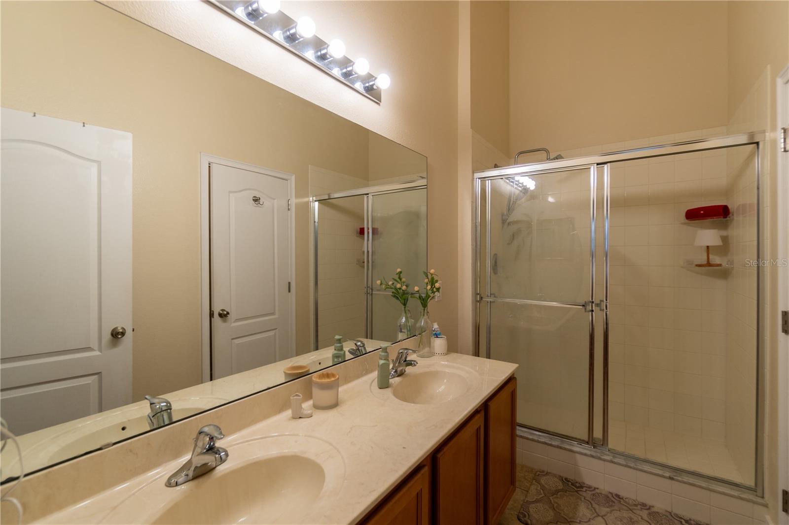 PRAIRIE LAKE RESERVE A B B2 E G - Residential